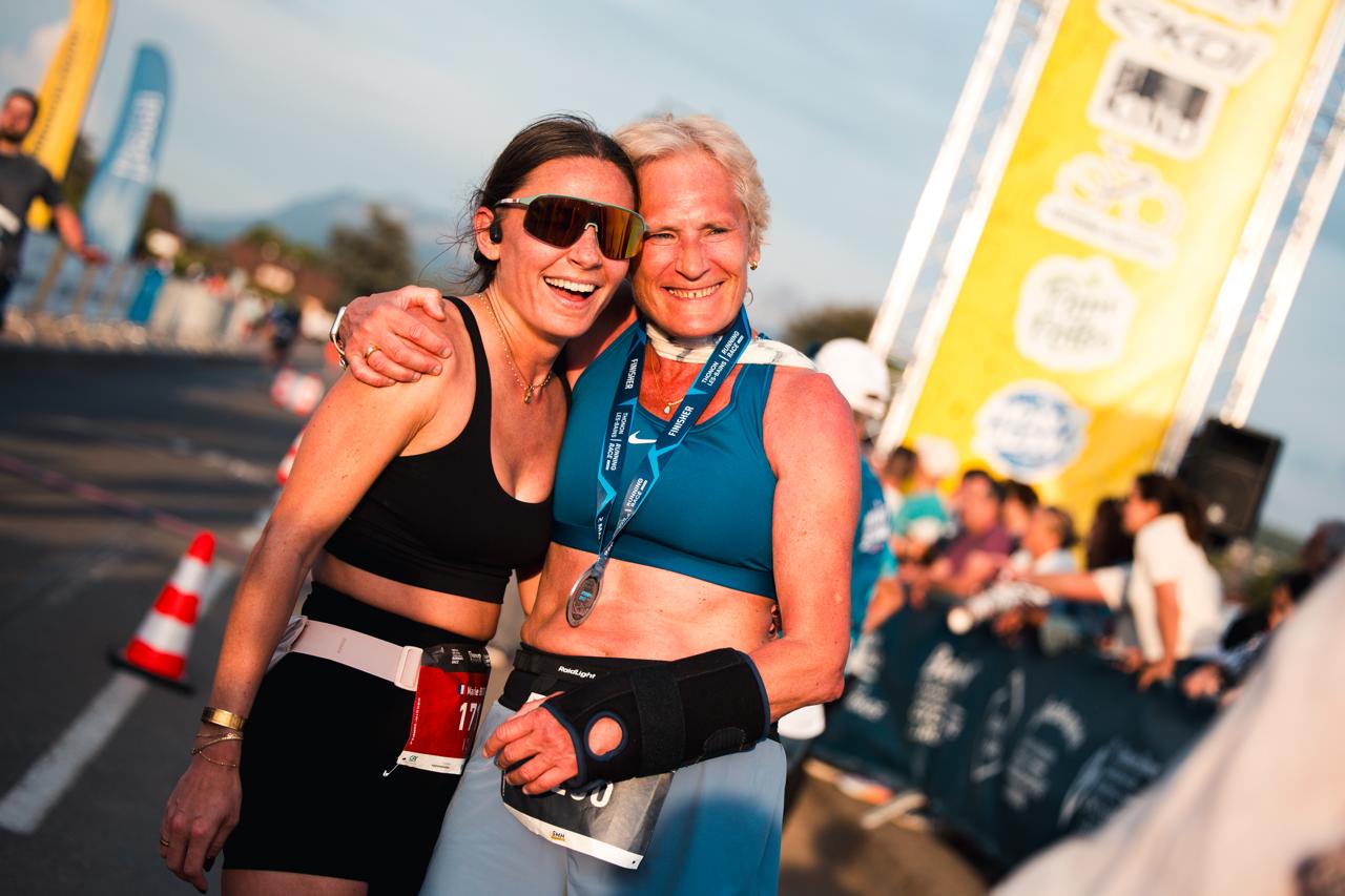 💛💙 Running : fierté. 

Quelle fête que les quais de @villedethonon 🏃🏃
8⃣5⃣0⃣ !! coureurs. Vous avez été si nombreux à vous inscrire ces derniers jours. Merci pour votre confiance. Comme toute première, nous ferons en sorte de capitaliser sur vos retours pour vous proposer un second millésime de toute beauté et calibré à la taille (inattendue) du peloton (cadeaux, route totalement fermée...). 

Bonne récupération 😘

📷 @alanis_pic_ 

𝐈𝐧𝐟𝐨𝐫𝐦𝐚𝐭𝐢𝐨𝐧𝐬 & 𝐢𝐧𝐬𝐜𝐫𝐢𝐩𝐭𝐢𝐨𝐧𝐬 ⤵️
https://thonon-cyclingrace.fr

#ThononRunningRace #ThononCyclingRace #TCR #cyclosportive #running #courseapied #thononrun #run #granfondo #leman #thononlesbains #hautesavoie #gravel #route #sport #evenementsportif #lacléman #course